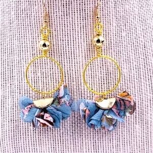 New Hand crafted Blue and brown chiffon flowers drop ‎ earrings